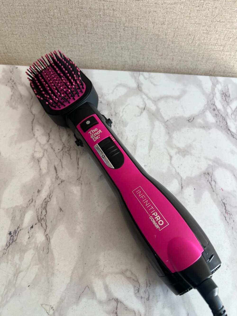 Conair The Knot Dr. InfinitiPro BC120 Hot Air Brush Pink Black